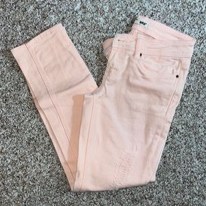 Pink skinny capri